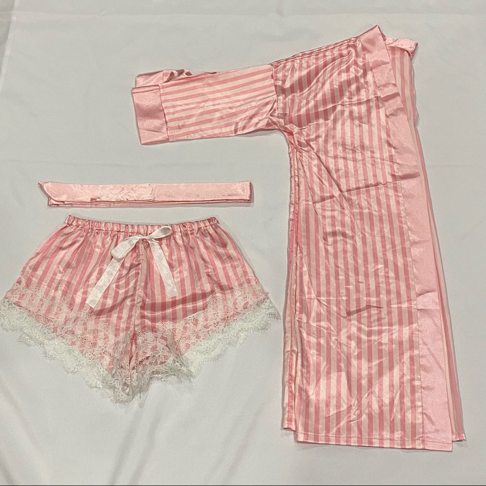 SHEIN Robe Set